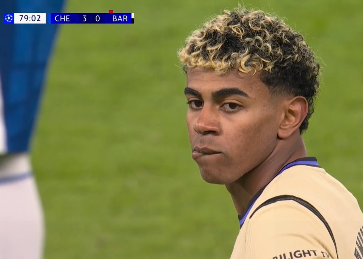 Lamine Yamal 2025/26

0 goles 0 asistencias vs Chelsea

0 goles 0 asistencias vs Real Madrid

0 goles 0 asistencias vs PSG