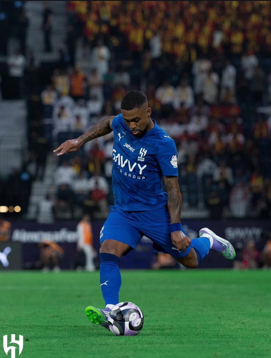 <a href="/Alhilal_FC/">نادي الهلال السعودي</a> .
نحتاج #كانسيلو كثيرٱ في الدوري 
وجوده مهم كاساسي
حل هذا الموضوع باستبعاد  #مالكوم او #نيونيز
وقصر مشاركه أحدهم  على الاسيويه
وان كنت افضل استبعاد #مالكوم للاسيوية 
خاصة في كل تراجع مستواه
#الهلال #الزعيم