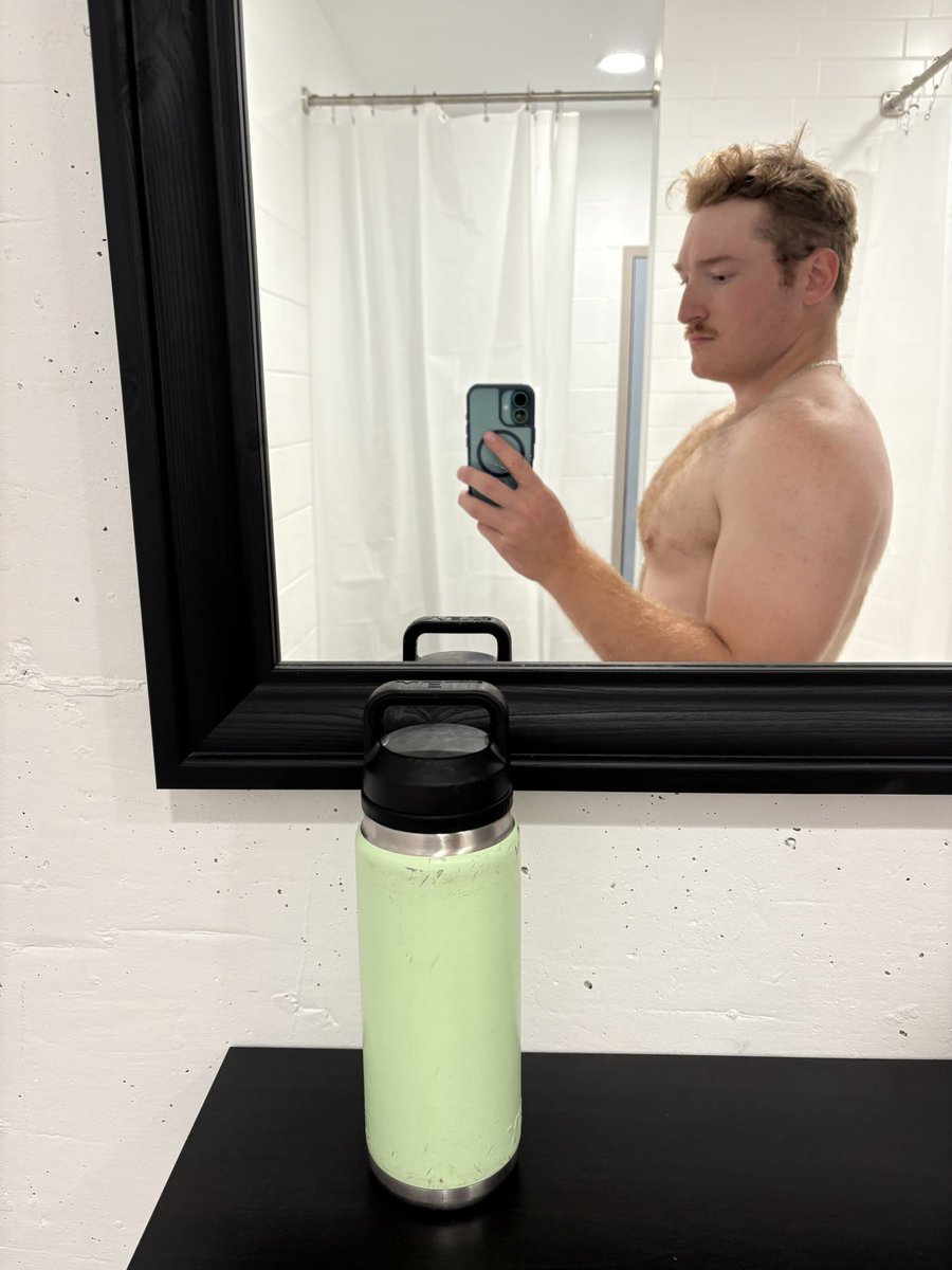 Tendonitis in my shoulders again so another update, dropped to 190 for the summer, now up to 205-210 range