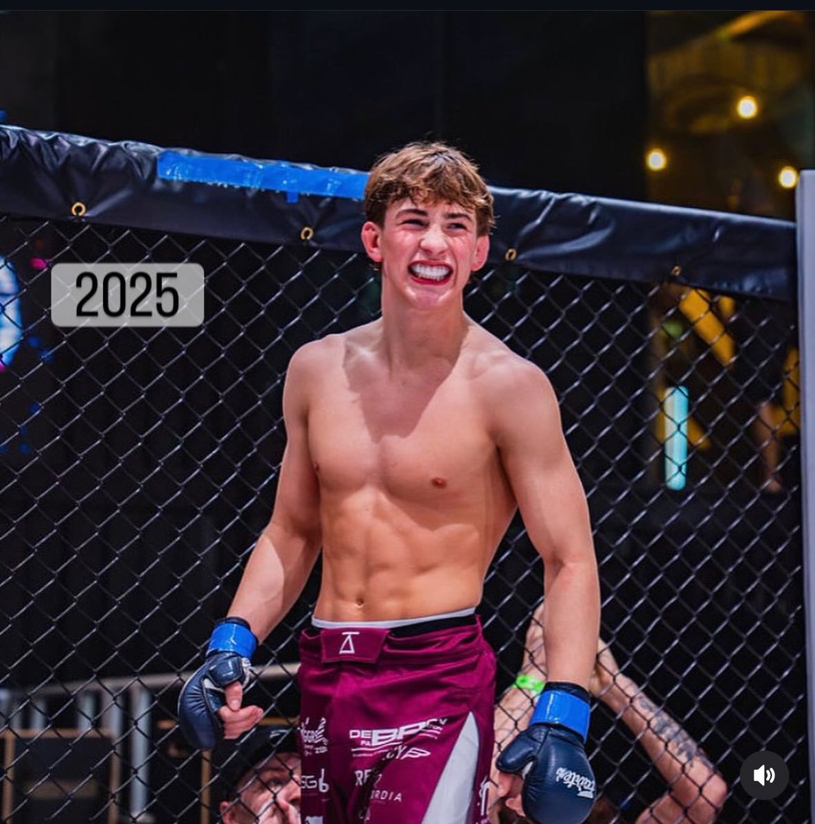 Sheawillow1's tweet image. 2014 to 2025 glow up is mad. 4 year old little kid in a gi to 15 years old walking out to fight. Ten years of pure graft and still more to come