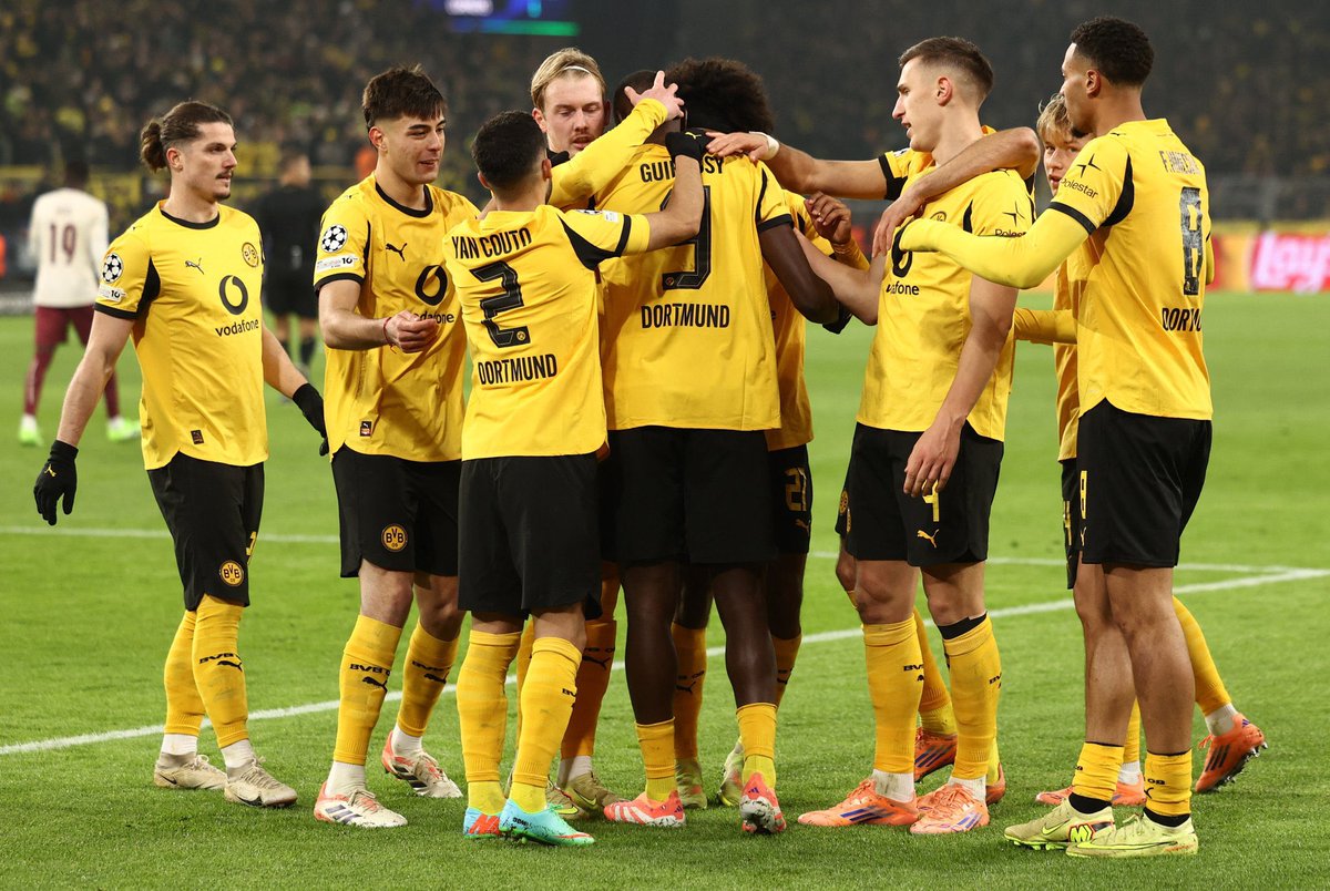 🚨 — بوروسيا دورتموند في دوري أبطال أوروبا هذا الموسم :

🤝 تعادل أمام يوفنتوس (4–4)
✅ انتصار أمام أتلتيك بيلباو (4–1)
✅ انتصار أمام كوبنهاغن (4–2)
❌ خسارة أمام مانشستر سيتي (4–1)
✅ انتصار أمام فياريال (3–0)

— 5 مباريات
— 10 نقاط
