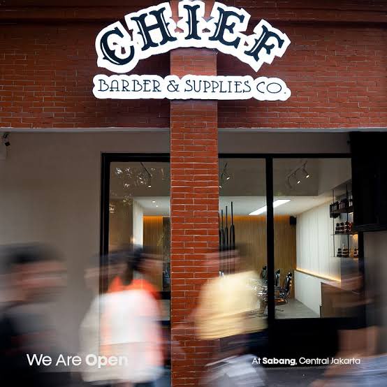 textdaricrispy's tweet image. Ini?