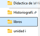 la biblioteca de una piba de 22 años en Historia