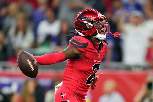 Calen Bullock since the Texans returned from their bye (<a href="/PFF/">PFF</a>):

90.9 PFF Grade (1st)
89.2 COV Grade (1st) 
8 Targets 
1 Catch 
18 Yards 
4 INTs
0.0 Passer Rating when Targeted (1st) 
0 Missed Tackles 

Playing unreal football as of late.