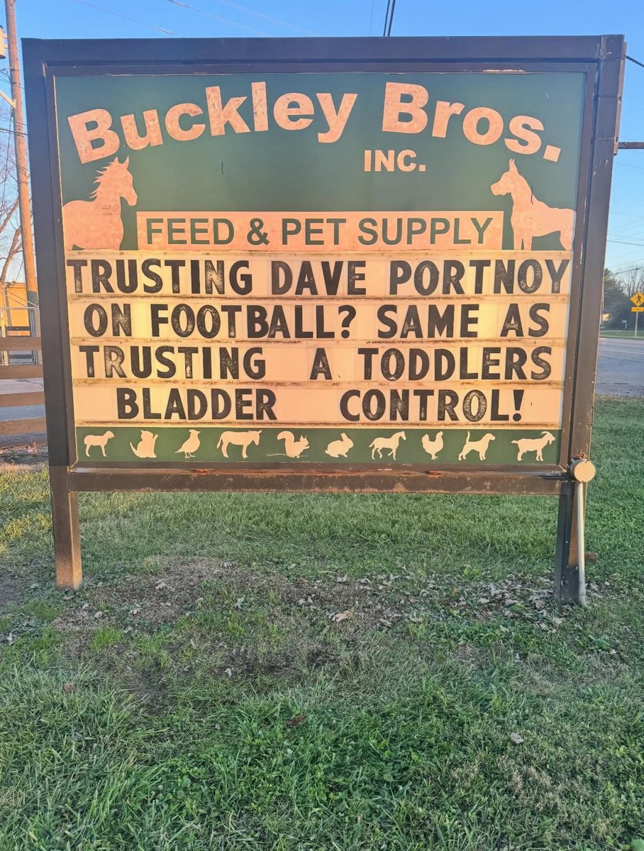 stoolpresidente's tweet image. Disgusting