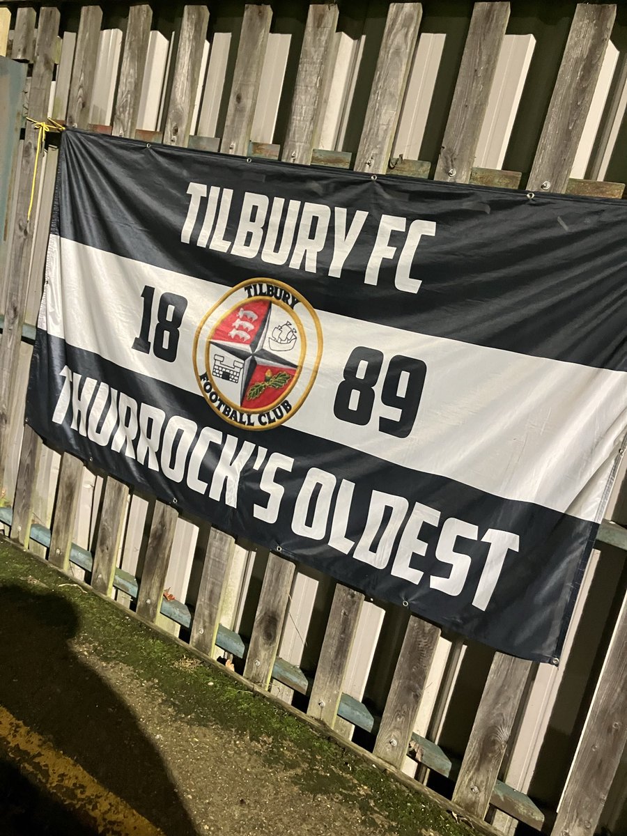 lea7mufc's tweet image. WATFTT - @tilburyfc 🖤🏁⚽️🎵