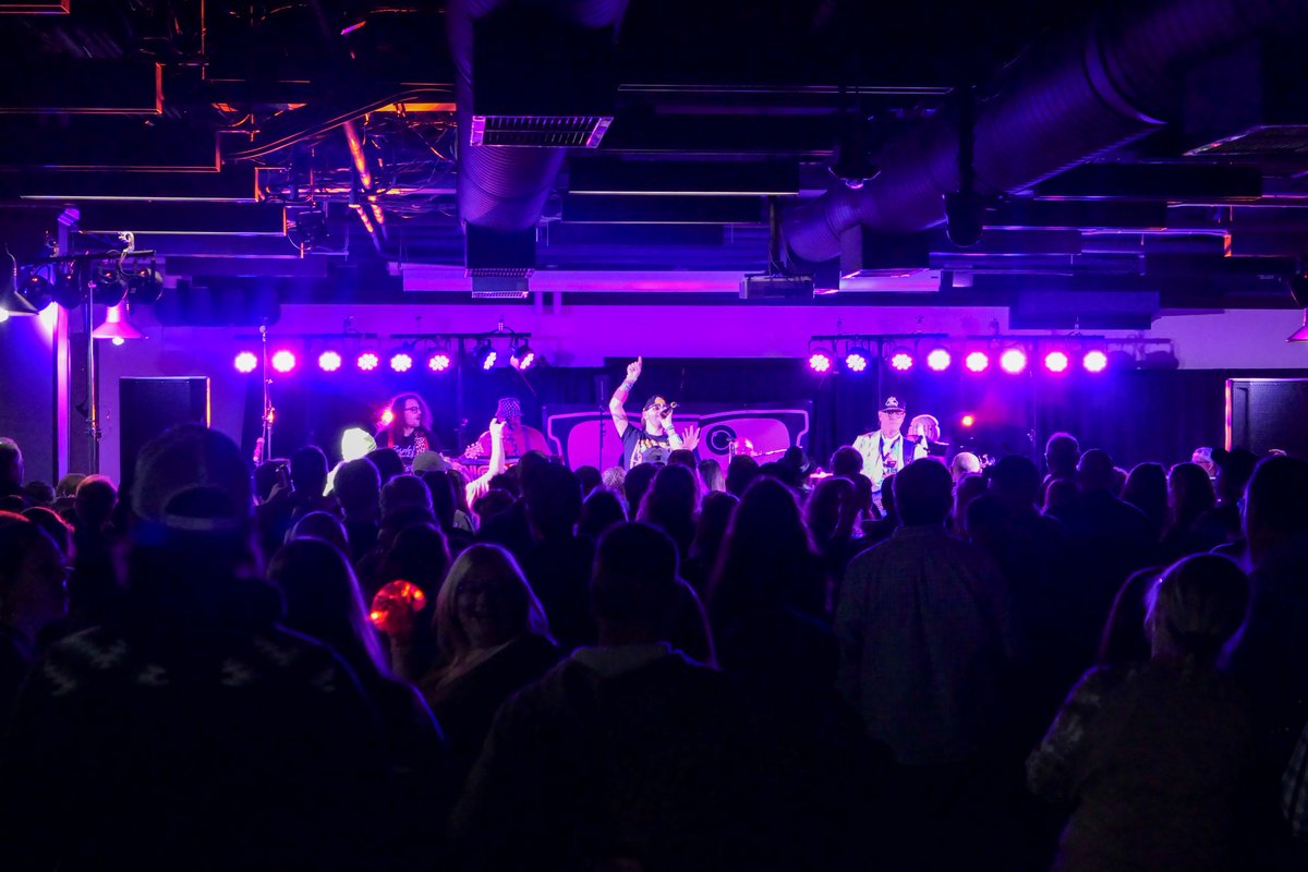 In town for Thanksgiving?🕺✨ Nerds Gone Wild is throwing an 80's Turkey Bash the day after, and YOU’RE invited!

🍻 Kick things off early with the Batavia Bar Crawl! Details &amp; tickets available here: bit.ly/47e3ruE

*The Nerds Gone Wild concert portion of the night is