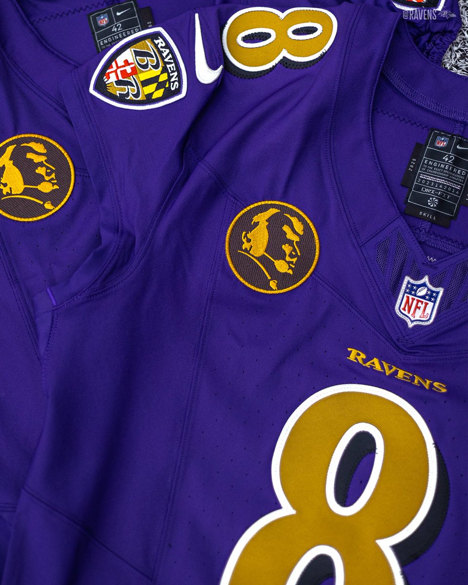 Special patches to honor Coach John Madden on Thanksgiving: