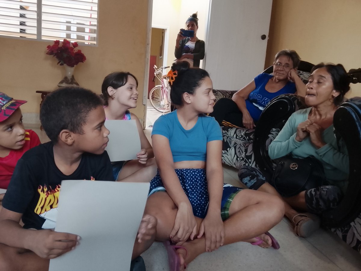 El Centro de Promoción Literaria Pablo Armando Fernández, comparte el título Un niño llamado Fidel Alejandro, en la Casa de niños sin amparo parental. Entre anécdotas del líder revolucionario conmemoramos su desaparición física y la vigencia de su pensamiento #FidelVive #LasTunas
