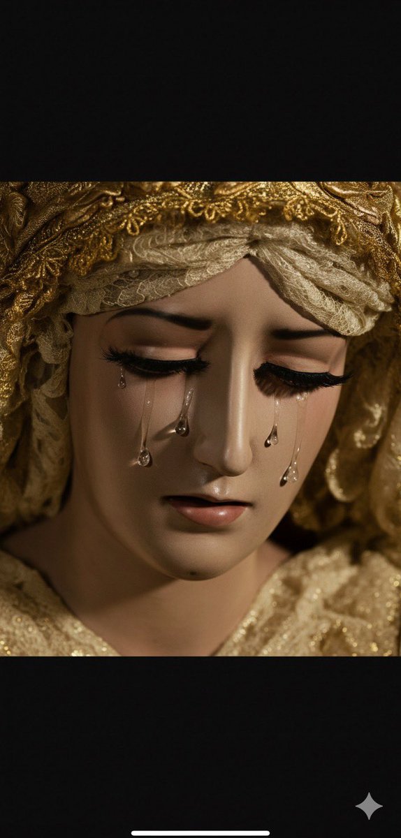Antigua virgen de Lágrimas y Favores <a href="/rcfusionadas/">Cofradías Fusionadas</a>
