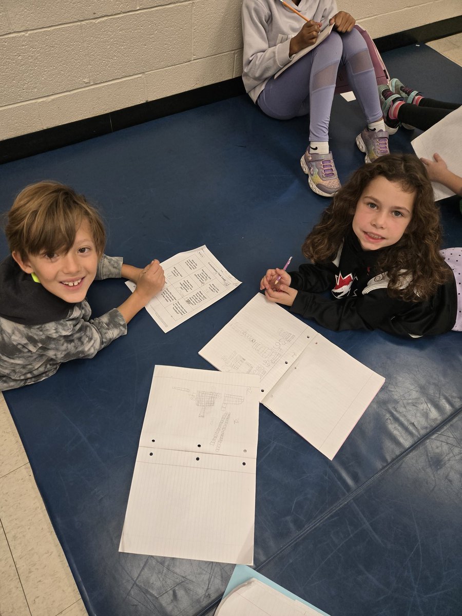 Working on building numbers to 200 using base tens and consolidating our knowledge on place value and grouping 👌 <a href="/SacredHeart01/">Sacred Heart</a>