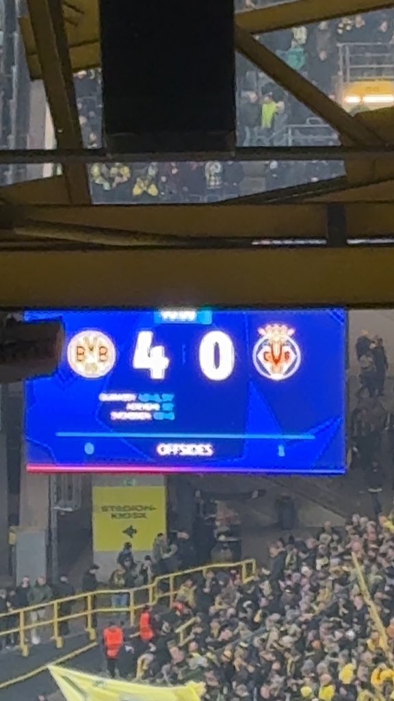 WiktorSZN's tweet image. WHAT A NIGHT

HejaBVB!