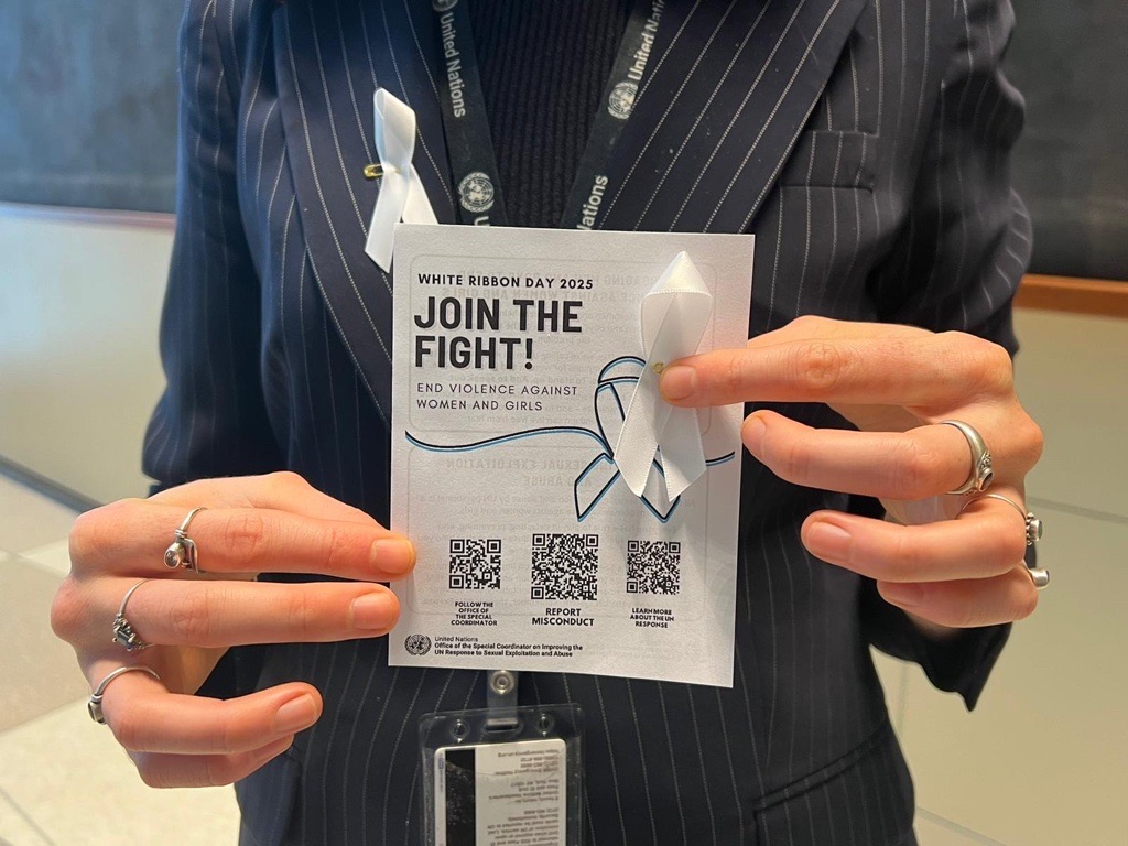UN_OSCSEA's tweet photo. 🕊️On #WhiteRibbonDay, we stood together, men and women, staff and visitors, united in our pledge to never commit, condone, or remain silent about sexual exploitation and abuse. 

Our shared action reflects the UN’s ongoing commitment to foster safety, dignity &amp; respect. #NoExcuse https://t.co/VguM0erYxm