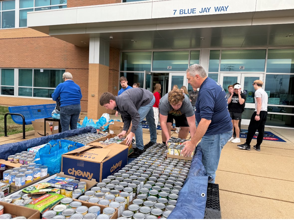 JHS would like to thank everyone that helped make our canned food drive a success this year. We are excited to report that over 5,000 canned food items were collected &amp; donated to the Festus Elks!
