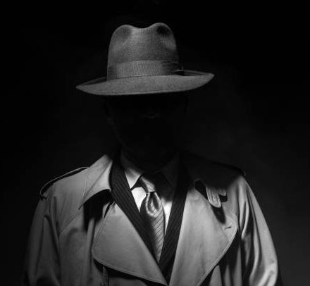 bladesbaseee's tweet image. BREAKING: The Mysterious Fucking Detective says Mystery is coming back to America…