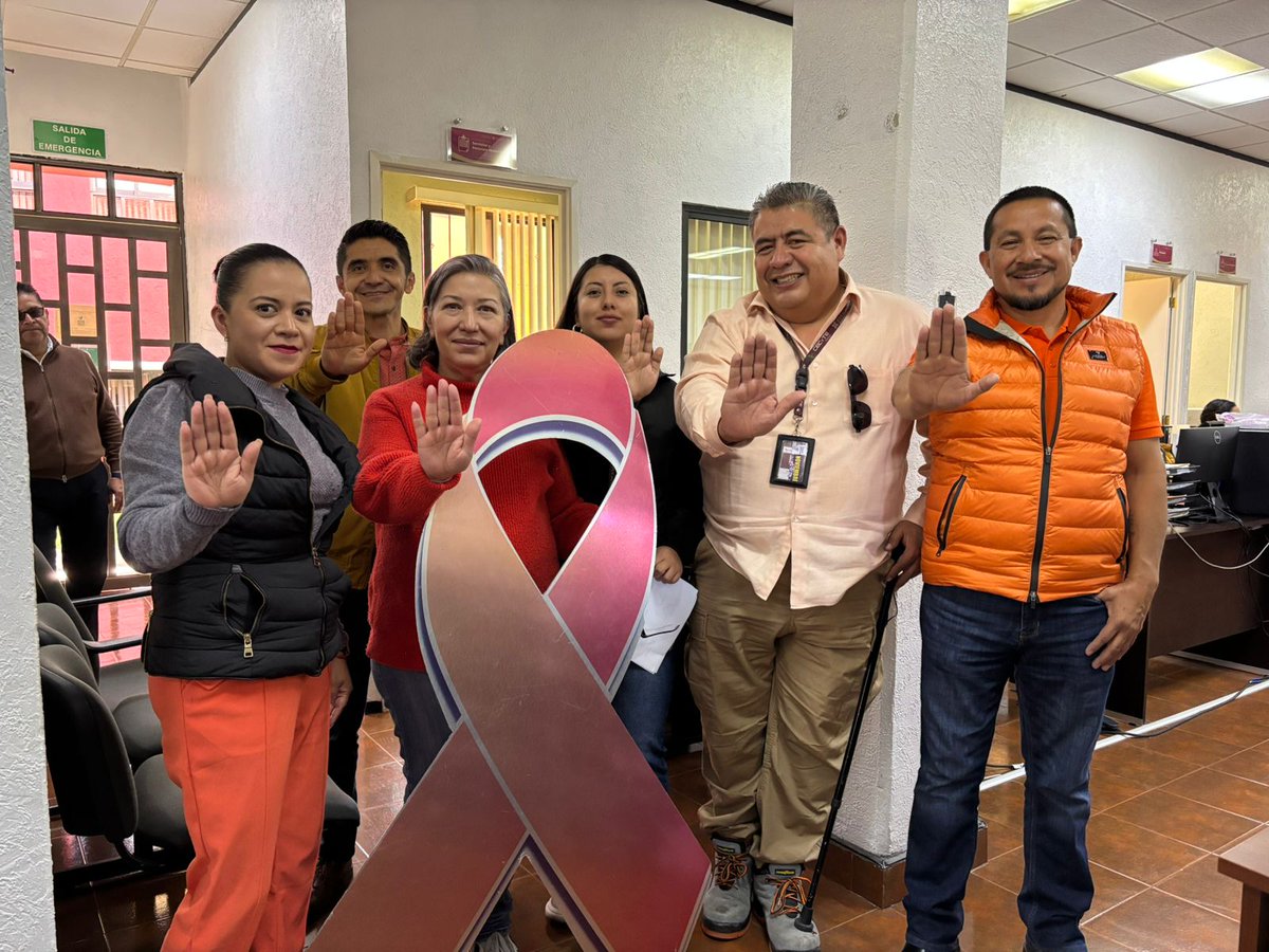 CECyTEHidalgo's tweet image. Como cada mes, CECyTE Hidalgo se VISTIÓ de NARANJA. Un día donde el personal de Dirección General busca a través del uso de prendas color anaranjado, sumarse al movimiento de prevención y erradicación de la violencia contra mujeres y niñas.
#SomosUnEquipoTransformandoElFuturo