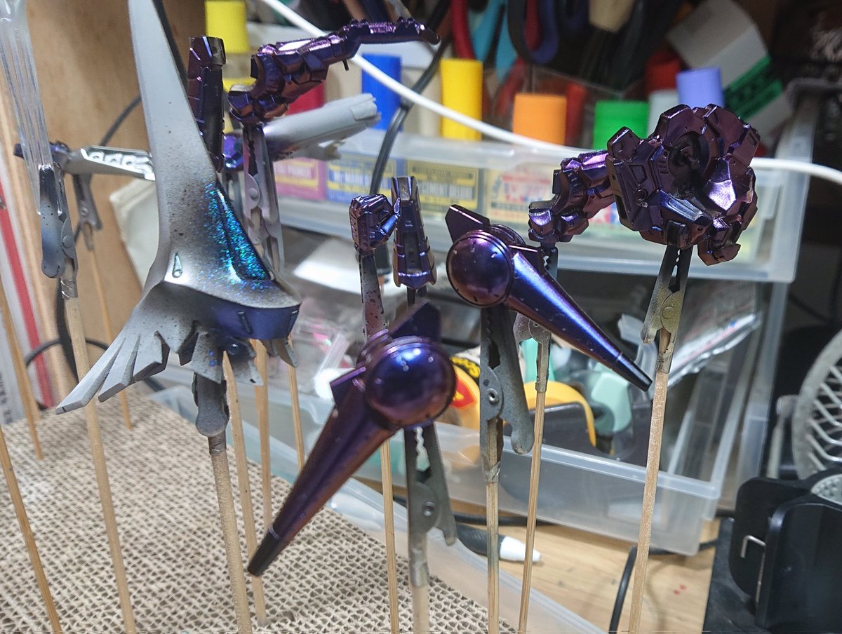 kooga582014113's tweet image. おはようございます😃
ヴォルケシェッツェは後はメインのボディカラーくらいにまで行きました。
今回はギラギラにします(´ω｀)
#FSS_jp