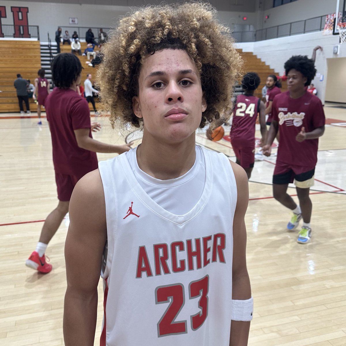 HoopSeen tweet media