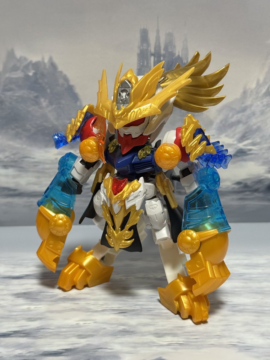 頭部からツンツンにしていきます。
スキマどうやって埋めようかな。
#七人の天宮騎士
#俺SD作ってるぜ