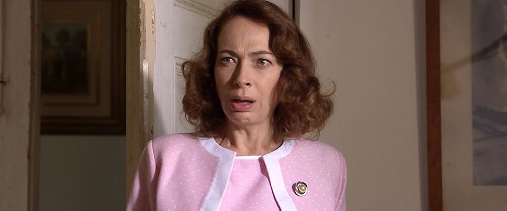 Estela pilló a Armando y Angela en la cama, ayyyy q momeentazo😲😲😲😱😱
#PNP Chile 17