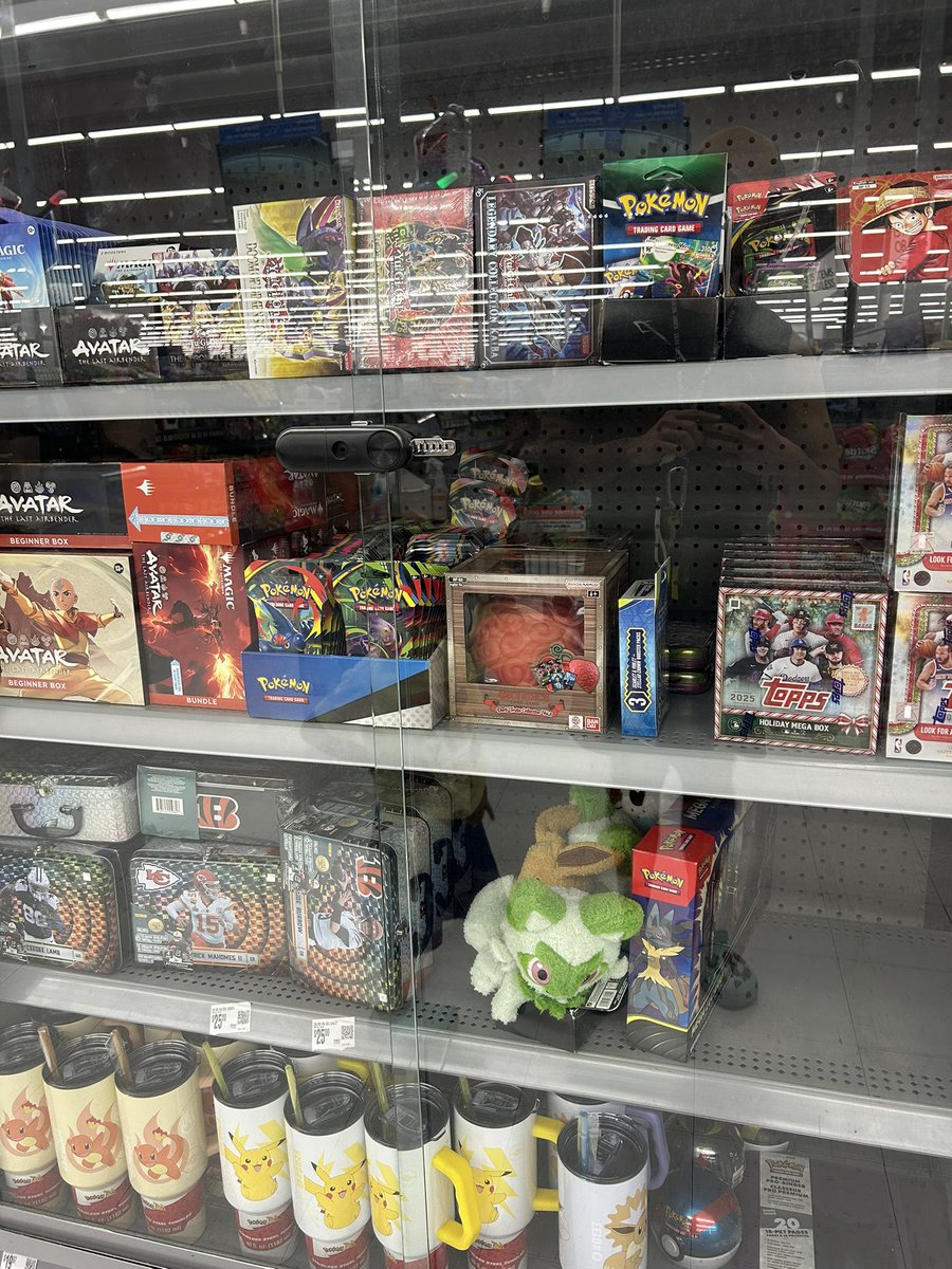 FoolRaul's tweet image. Walmart in Colton, lots of single Phantasmal, couple of prismatic tins, one lucario box, and lots of OP @TCG_IE_RESTOCKS @redlands_ie_tcg @pok_re92689