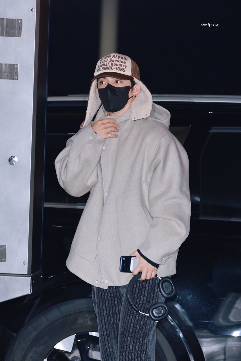 seventeen_1234_'s tweet image. #에스쿱스 #SCOUPS
#SEVENTEEN  #최승철 #승철
#세븐틴 #崔胜澈

251126 인천 출국