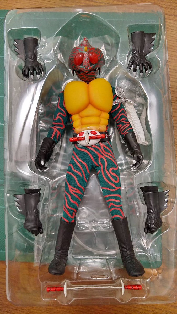 近江屋 26(水)10:00~18:00 27(木)休 28(金)10:00~18:00 29(土)10:00~18