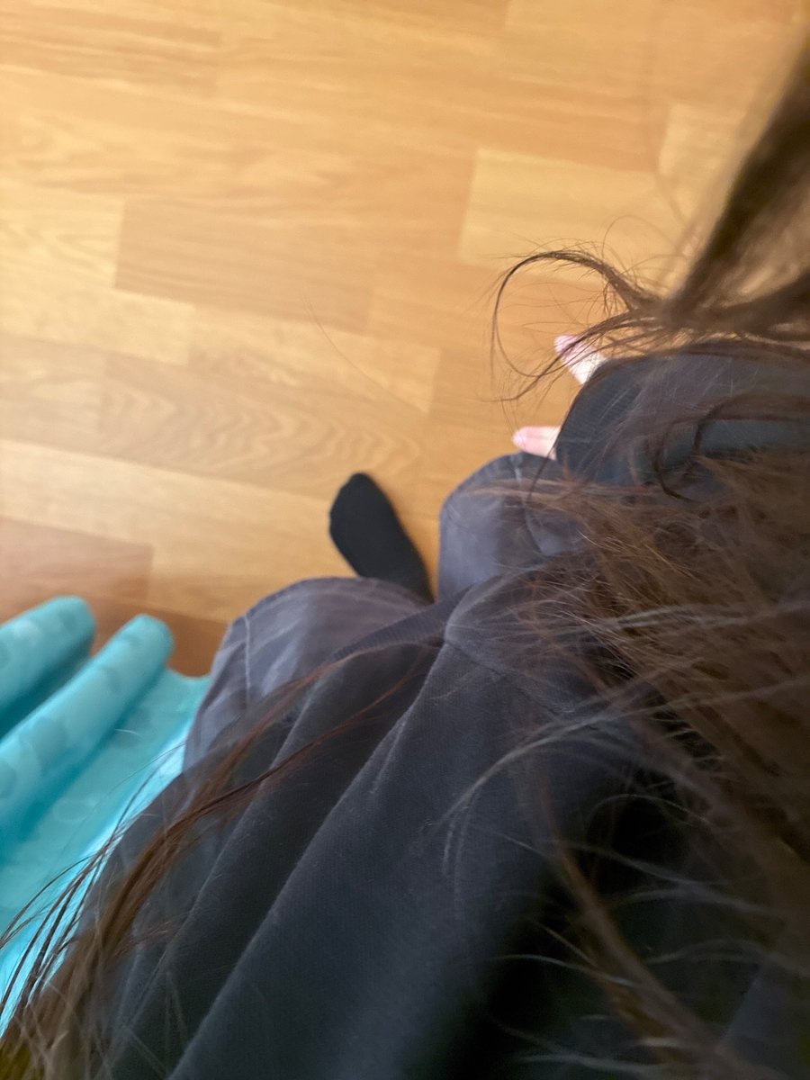 髪の毛映っちゃった たまちゃん大好き！ 1枚目は今から学校っていう