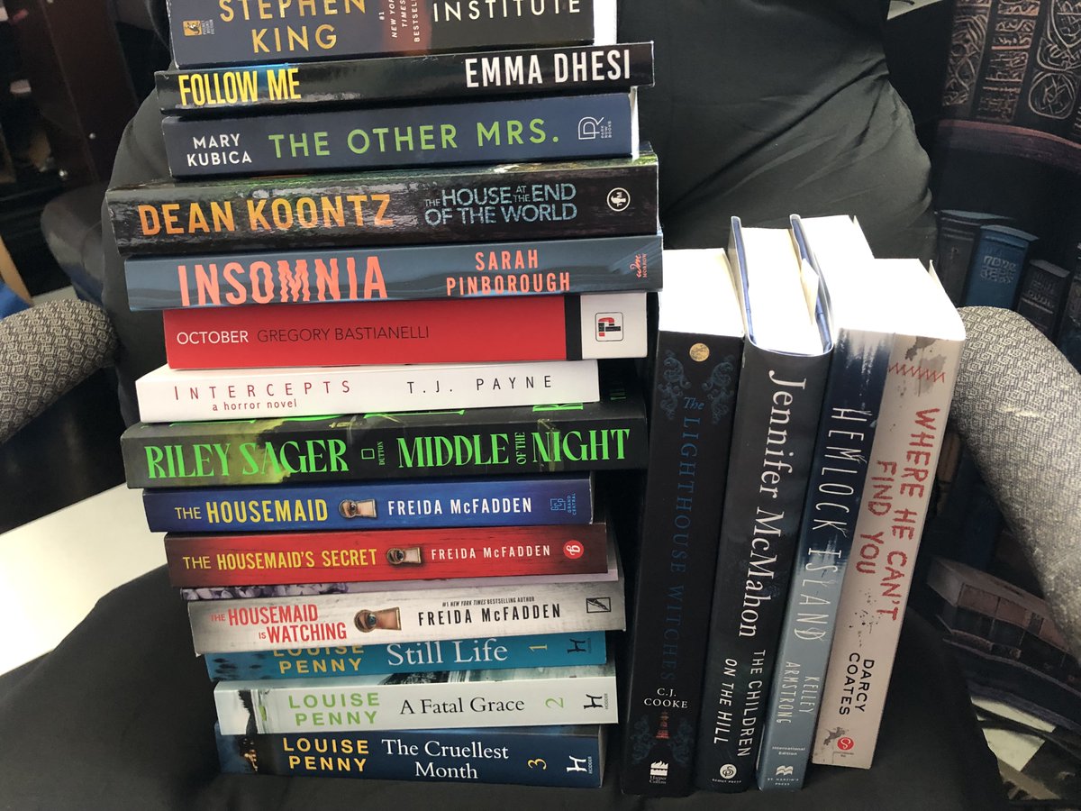 dramaquill's tweet image. #tuesdaytips #authors #readingcommunity 
Authors - read as many books as you can in your genre