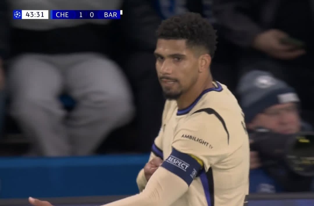 دریغ از ظهور ذره ای پشیمانی در وجود این آدم...