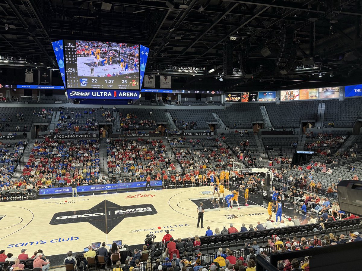 Feast week is awesome. Lots of great matchups all over the country. But having 18 teams in one place is hard to beat.

Blessed that I get to call this my job.

<a href="/FreeGameMgmt/">FreeGameMgmt</a>! 🙏