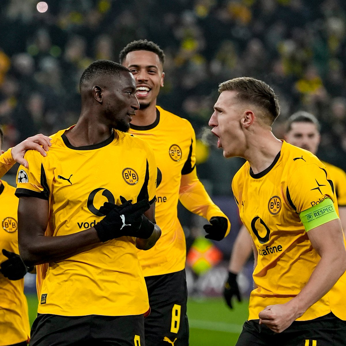 BUNDZONE's tweet image. 📸 دورتموند هذا الموسم في دوري الابطال  و علاقة غريبة مع الرقم 4 :

✅فاز 3 مرات :
4-0 ضد فياريال | 4-2 في كوبنهاغن | 4-1 ضد بيلباو

⚖️ تعادل مرة :
4-4 ضد يوفنتوس

❌خسر مرة :
4-1 ضد السيتي 

⚠️ب 17 هدف ، بروسيا دورتموند حاليًا هو اقوى  في المنافسة 

#MCIBVB