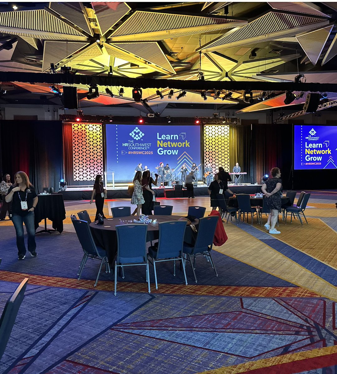BecomeMoreGroup's tweet image. Cowboy hats, great people, curious puppies, and powerful conversations.
We loved meeting everyone at HR Southwest 2025 and sharing how leadership, culture, and the Predictive Index can transform teams.

#HRSouthwestConference #PredictiveIndex #BecomeMore