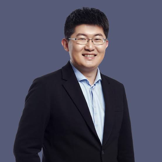 Ali_hashroof's tweet image. Strategic Summary: Why These Developments Matter for AI Compute — and for #ASIC Players Like Canaan ( $CAN )

The recent wave of reports, analyst notes, and political announcements reveals a structural shift in the global AI-compute landscape. The direction is unmistakable:
AI…