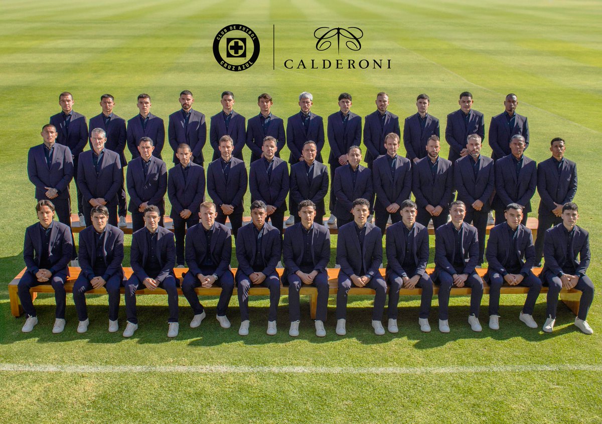 CruzAzul's tweet image. Un equipo. Una identidad. Un traje a la altura. 

#CruzAzulXCalderoni @CalderoniMexico #CampioniDiEleganza