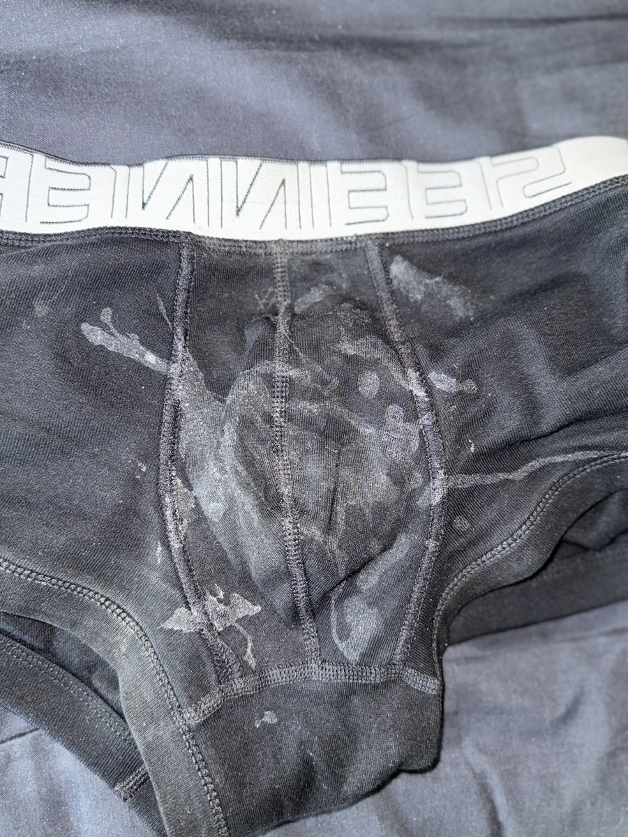 B00Lmu Bukan Untukku tweet media