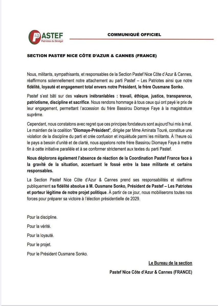 BravoSierra06's tweet image. Tous Commence à Basculer On dirait?
@followers @alaune @toutlemonde #kebetu #freesenegal #senegal #actualite #politique