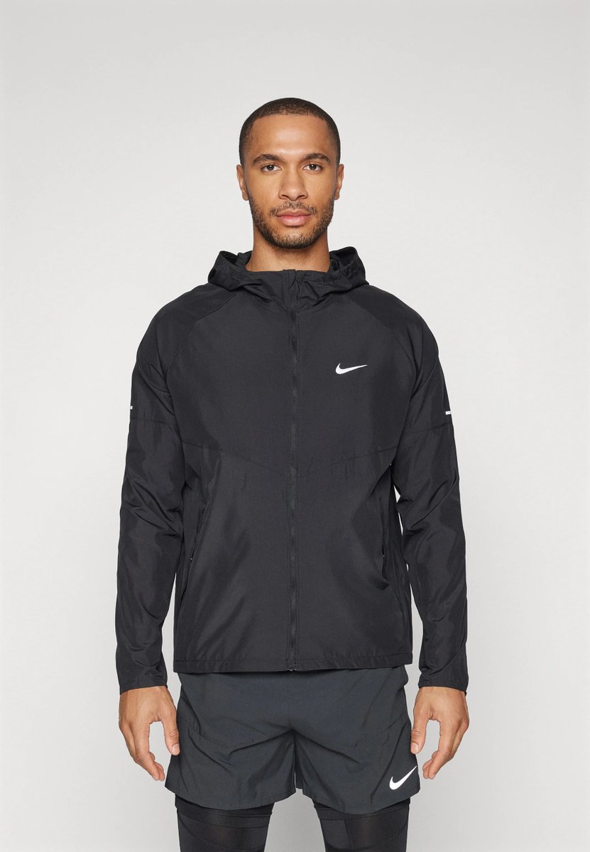 DealsFinder93's tweet image. Vestes Nike Running Miler passent à 39€ au lieu de 80€ 

Lien : tidd.ly/4p3EBp2