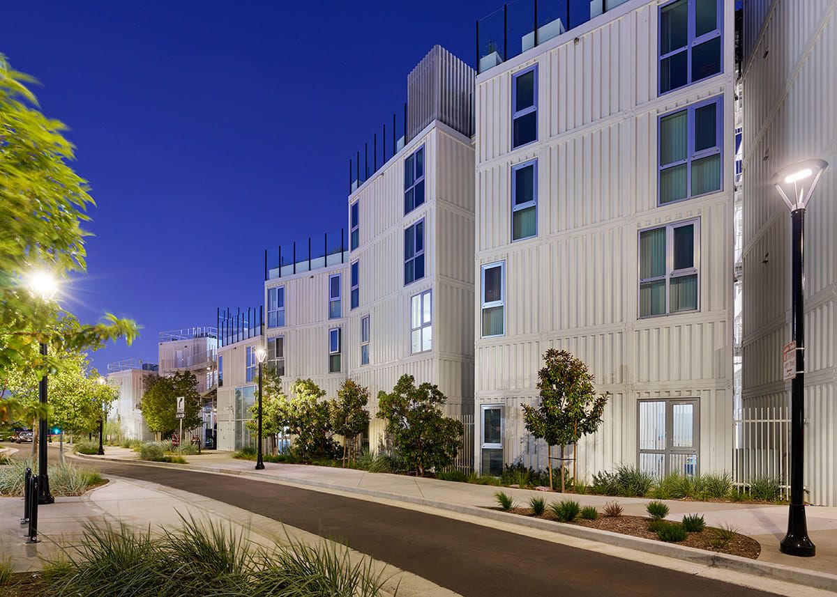 archinect's tweet image. Isla Intersections Supportive Housing &amp;amp; Paseo by Lorcan O&apos;Herlihy Architects [LOHA] (they&apos;re currently hiring on Archinect Jobs!) 📸 Eric Staudenmaier #ArchinectProjects
 
Project details at archinect.com/firms/project/…