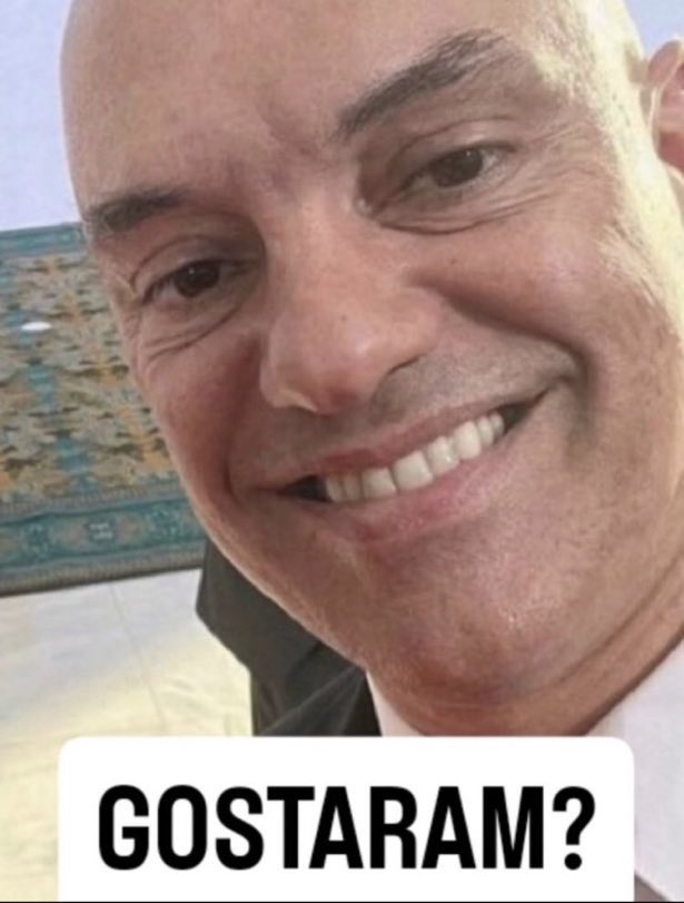 rdrgglima's tweet photo. Renata Vasconcellos no #JornalNacional "Bolsonaro está inelegível até 2060" 

DITADURA NUNCA MAIS https://t.co/77LGEQ2L1f