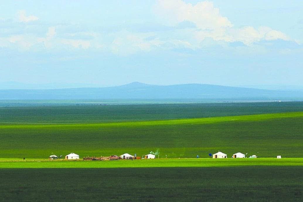 Бүгд Найрамдах Улсаа тунхагласан өдөр! 
Их Монгол Улсаа бид аль 800 гаруй жилийн тэртээ 1206 онд тунхаглачихсан билээ!
Бүгд Найрамдах Улсаа тунхагласны баярын мэнд хүргэе!
🇲🇳🇲🇳🇲🇳🇲🇳🇲🇳🇲🇳🇲🇳🇲🇳🇲🇳🇲🇳