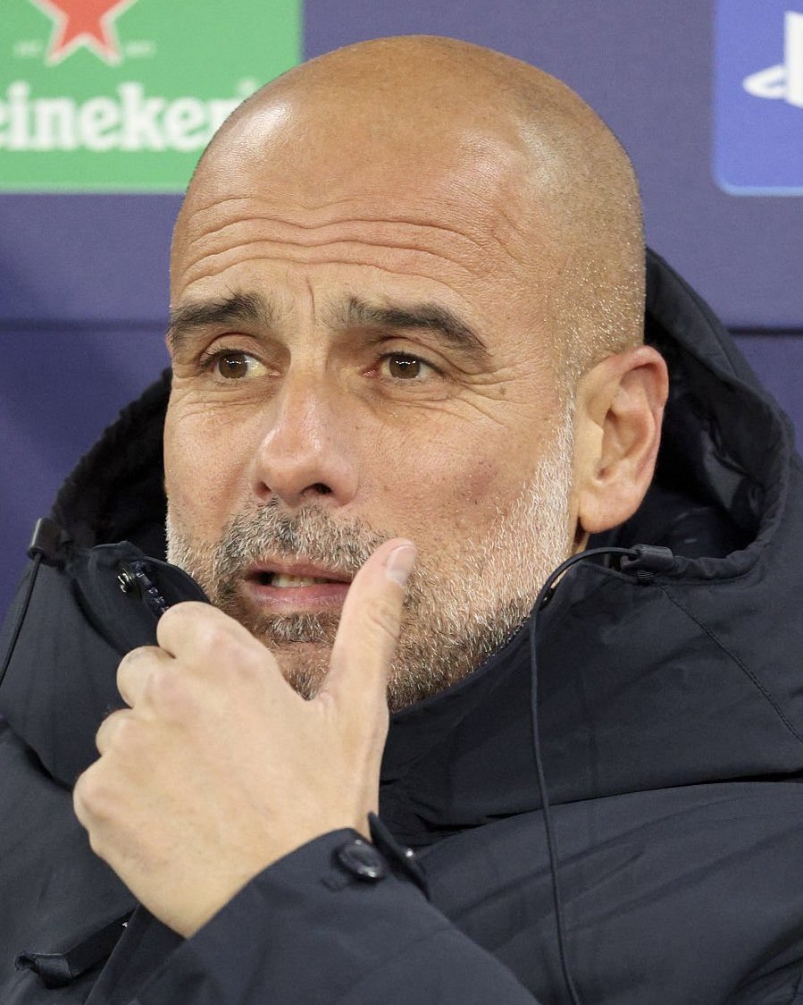 cityreport_'s tweet image. Pep Guardiola: “It was too many [changes]; it’s the first time in my life I’ve done it. It was too much, I realised.”