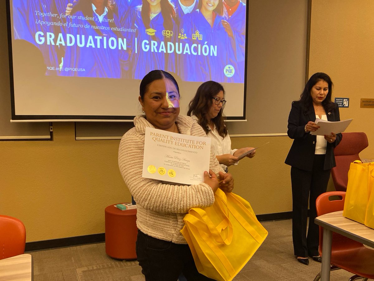 On November 4th, 20 dedicated parents at Mira Monte High School proudly completed our Family Engagement Program. Each session, conversation, and shared moment helped strengthen the bridge between home and school, creating a stronger learning community for every child. We’re so