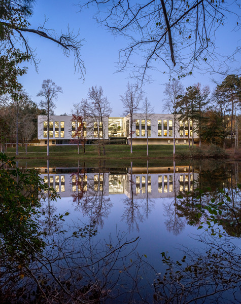 Introba_Inc's tweet image. ASHRAE’s HQ represents a practical path toward low-carbon design. 

Explore how this space was reimagined to support human comfort, energy performance, and global impact. ➡️ introba.com/work/projects/… 

#LivingSystems #NetZeroEnergy #ClimateResponsiveDesign #SustainableRetrofit