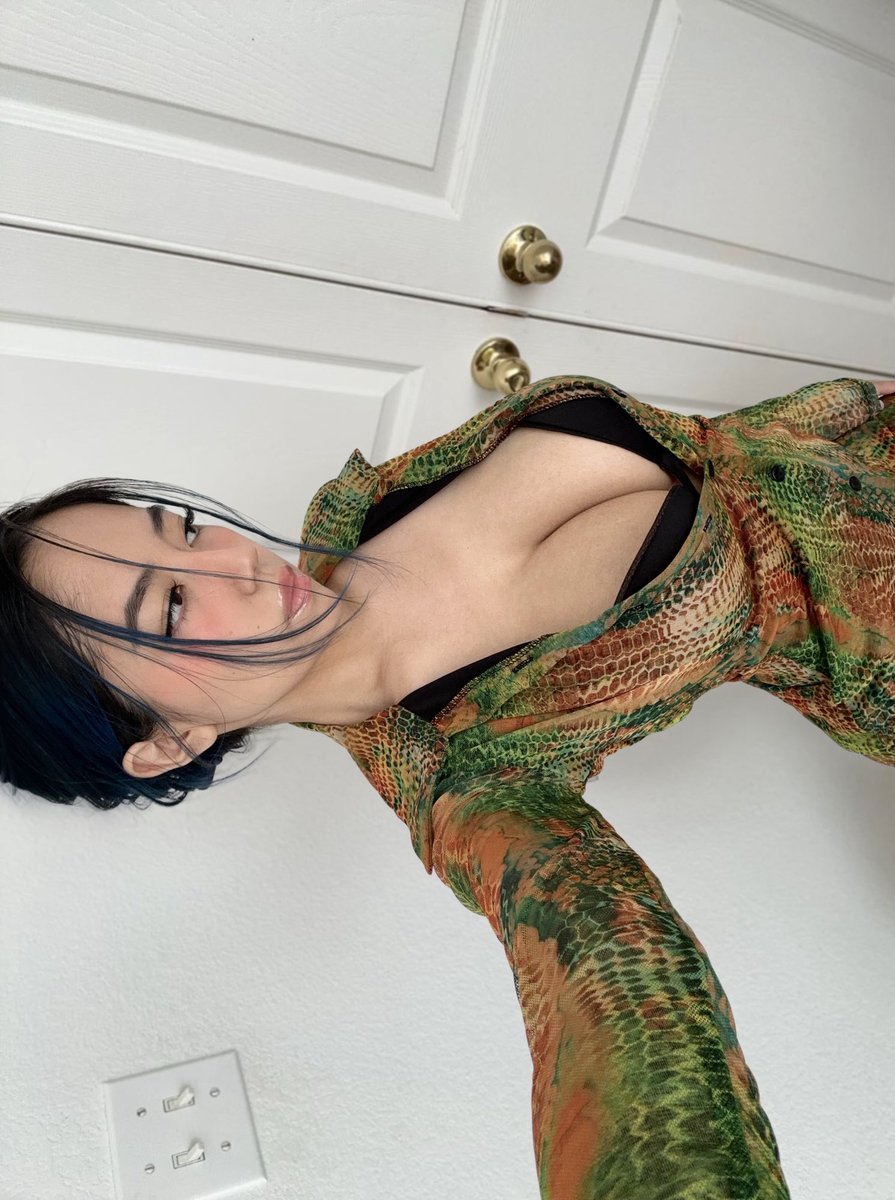 th33min's tweet photo. 🐍 https://t.co/OgNq4OpO8m