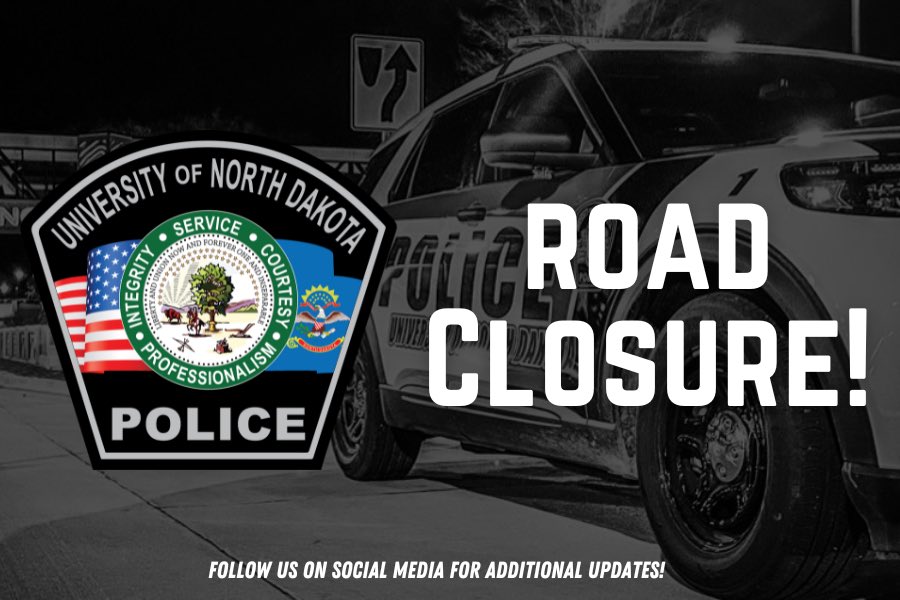 UNDPoliceDept's tweet photo. 🚨 Traffic Alert from UND Police 🚨

Interstate 29 is currently CLOSED from Grand Forks to the South Dakota border due to hazardous conditions.

If you are traveling, please delay your plans and stay updated through the North Dakota DOT at https://t.co/2dvUNT775A. https://t.co/eEdoL2c8qu