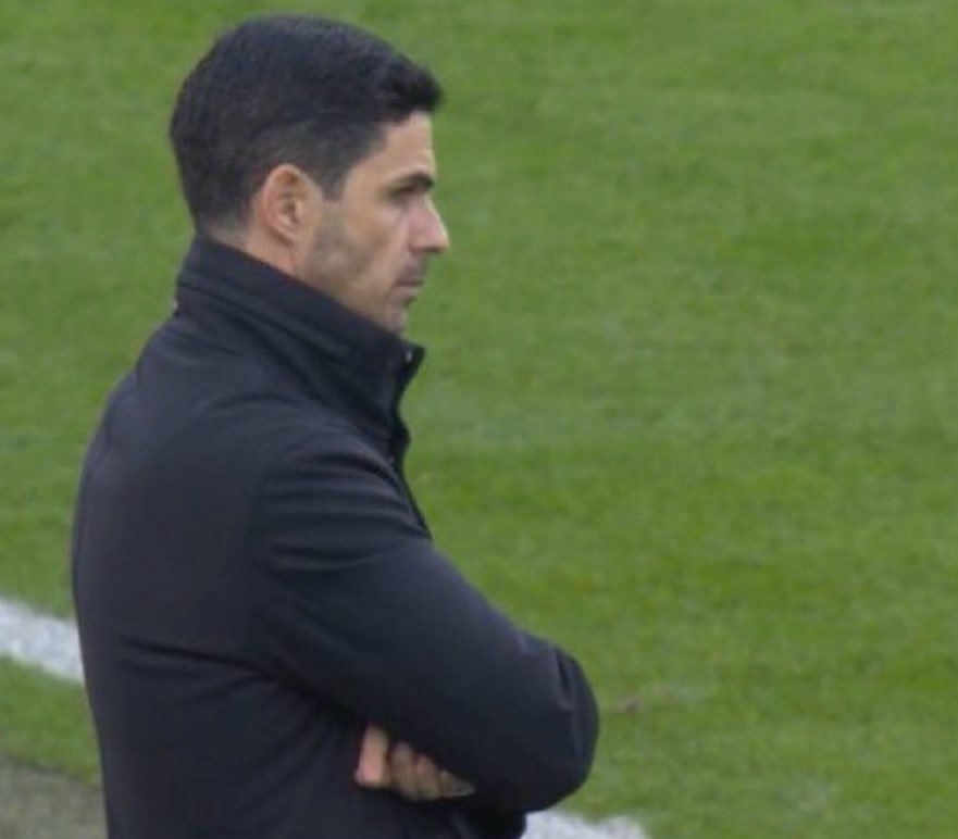 PhilopearlAfc's tweet image. When will Arsenal taste this Barcelona’s highline too?