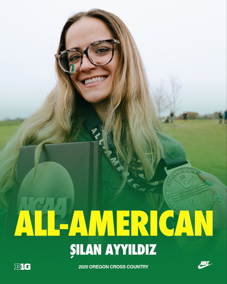 OregonTF's tweet image. Four All-Americans. Program record for the Women! #GoDucks