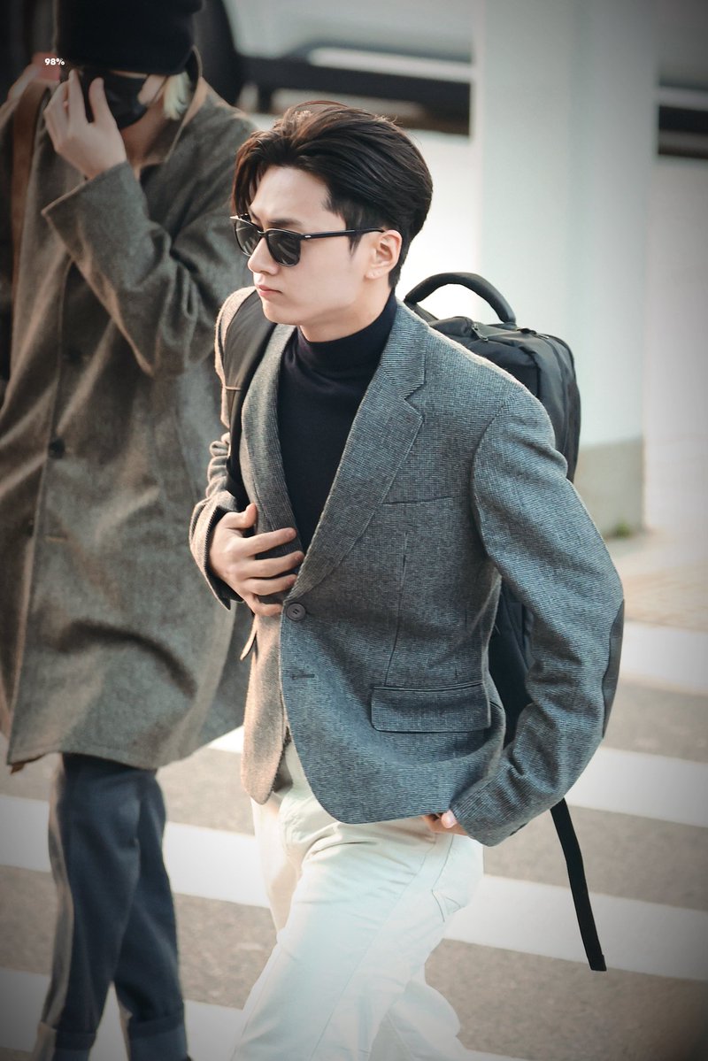 98_2Jay's tweet image. 251126

#제이 #ENHYPEN_JAY #ENHYPEN #JAY #ジェイ #박종성 #엔하이픈_제이