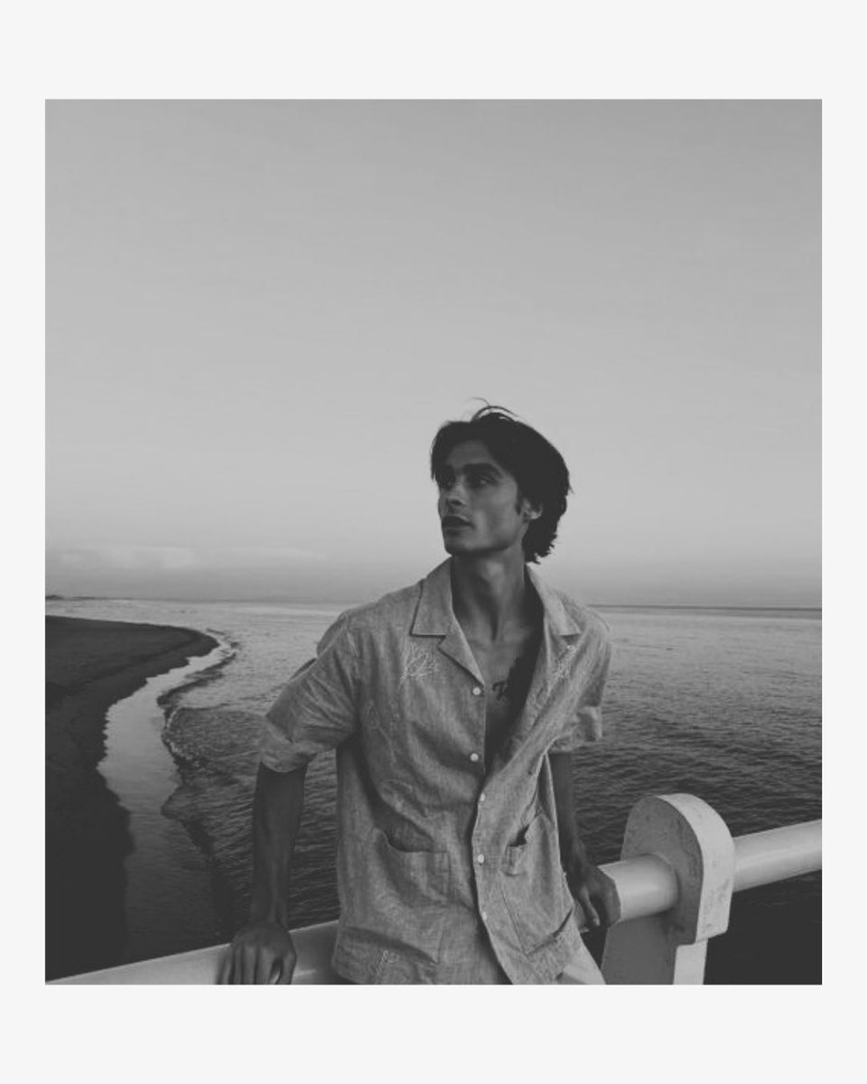 GGI0RGIA_'s tweet image. ⠀ ⠀ ⠀ ⠀
⠀ ⠀ ⠀ ⠀ ౨ৎ ⠀ 𝐅𝐋𝐘𝐍𝐍.⠀ ❜⠀ 🌷⠀ 
⠀           ⏝ ⠀ 𝘌𝘯𝘳𝘦𝘥𝘢𝘥𝘰𝘴.
⠀ ⠀ ⠀ ⠀